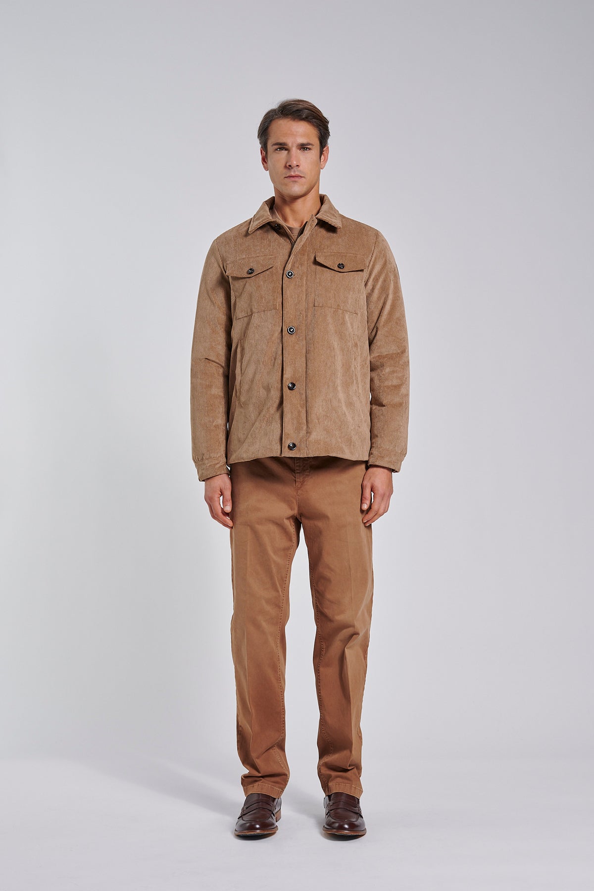 GM9885TVMNT_297_INDOSSATO.jpg