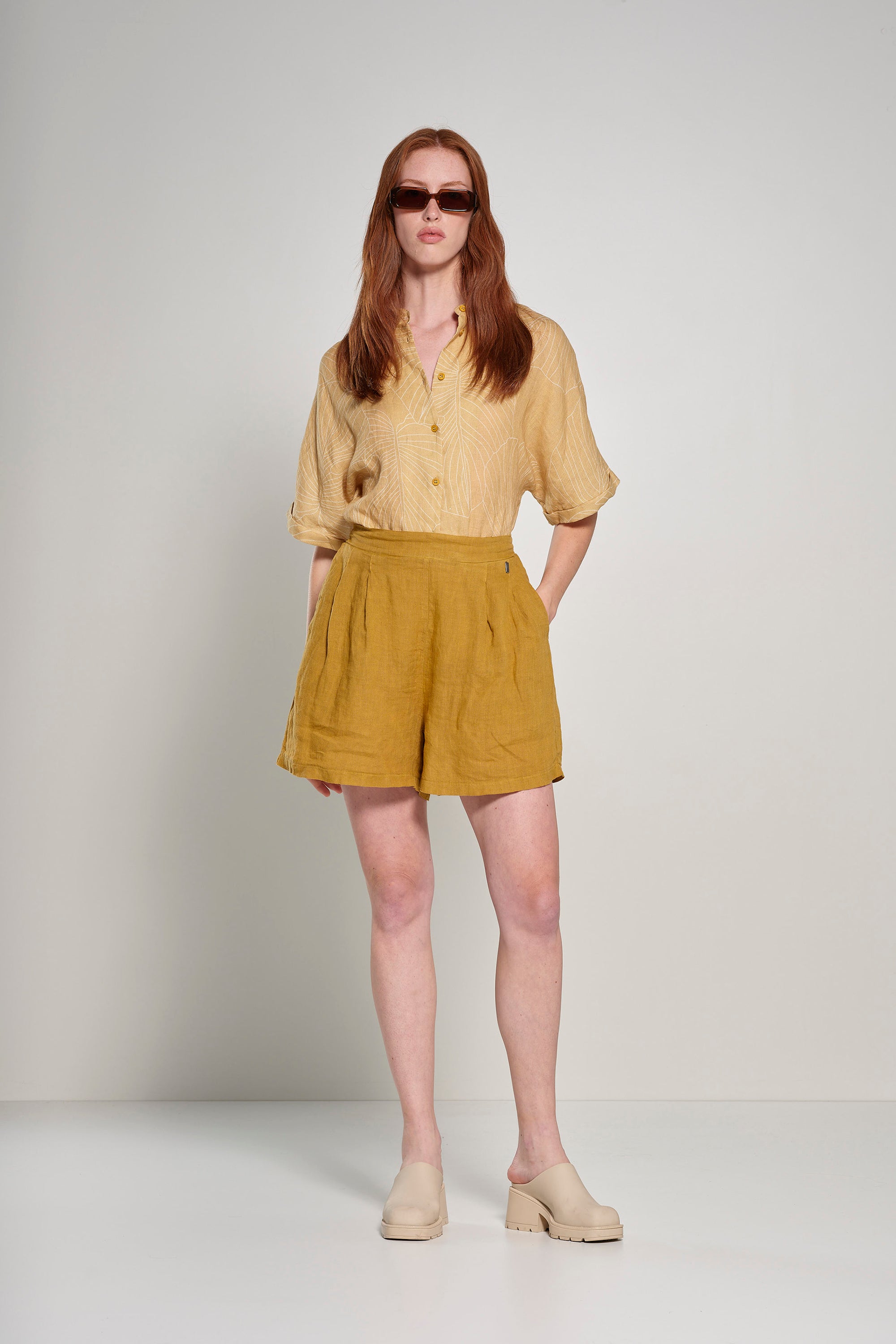 HW8392TLIV5_611_INDOSSATO.jpg