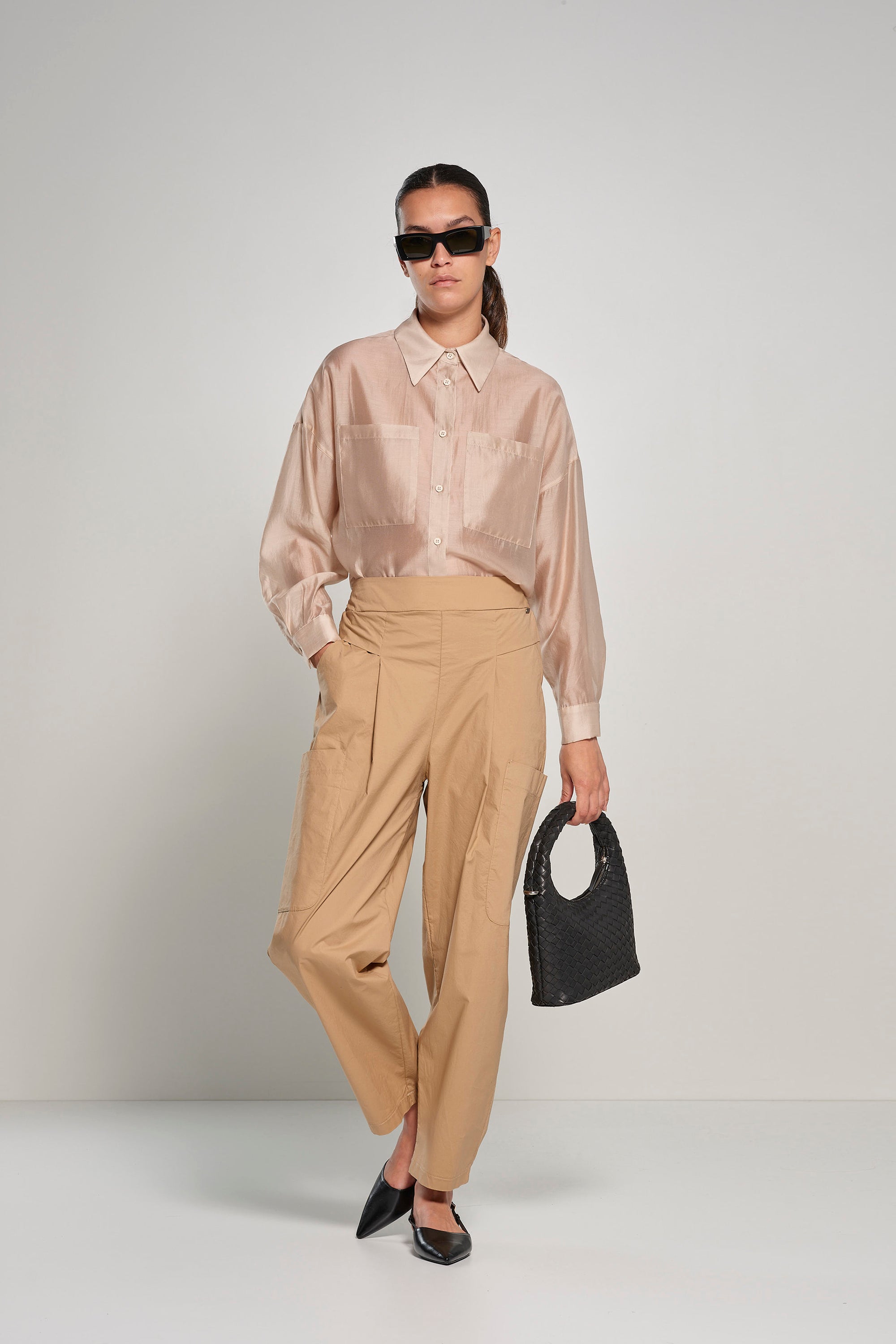 SW9007TLYA5_00_HIGHLIGHT.jpg