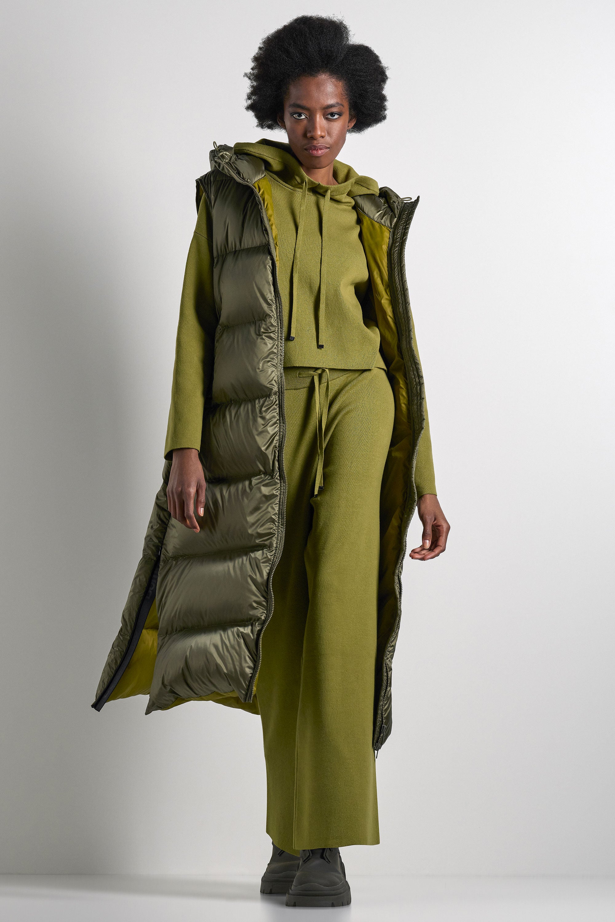 Pola Vest - Piumino Smanicato in Nylon Bright