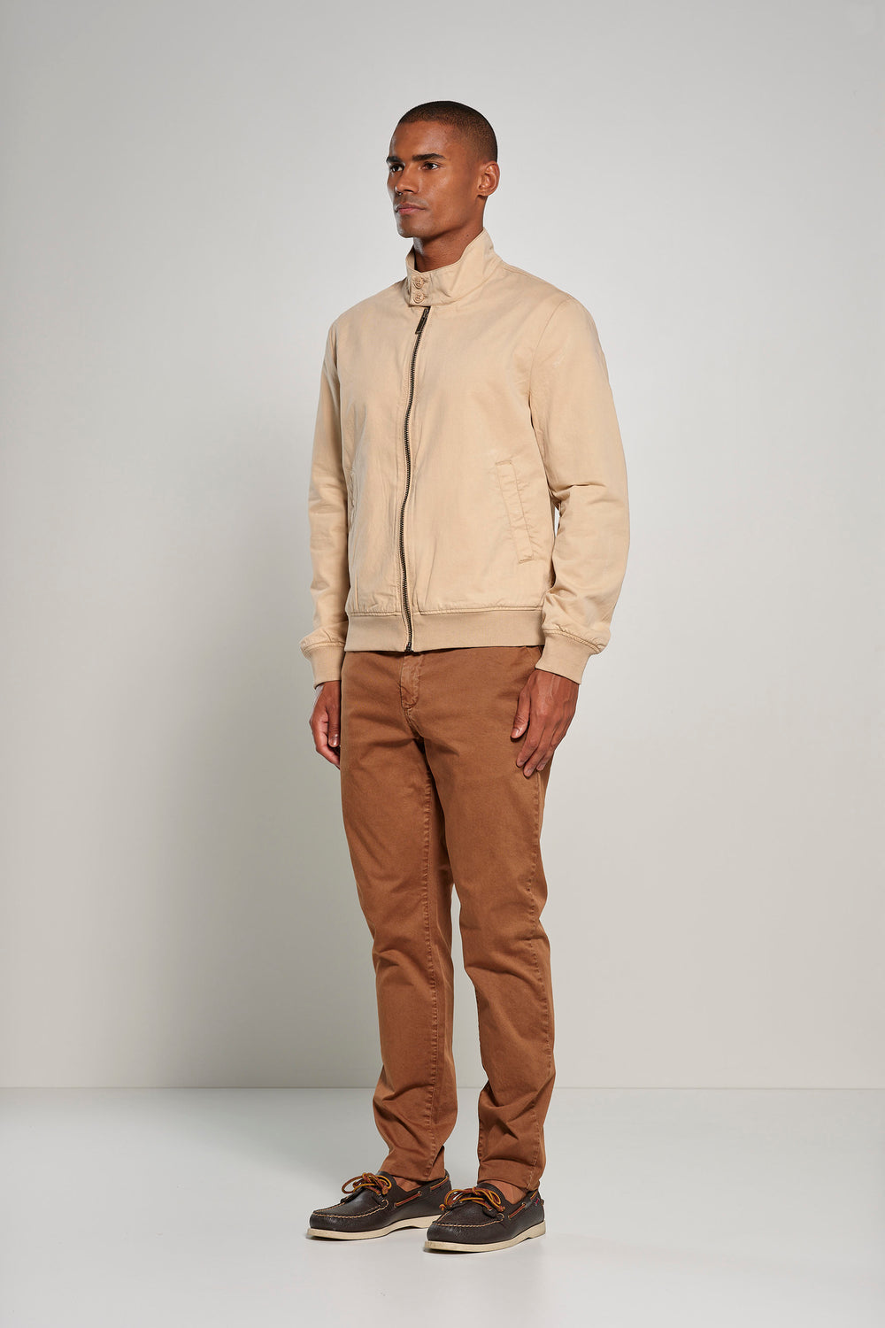 Translation missing: en.chino-pants-in-cotton-gabardine-pmspytgbt5
