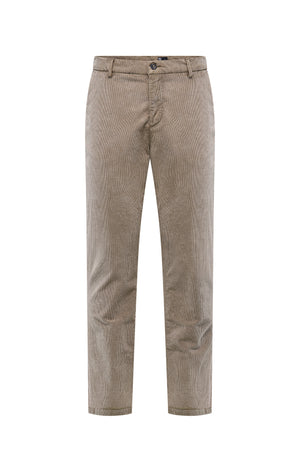 Slim fit chino pants in stretch velvet