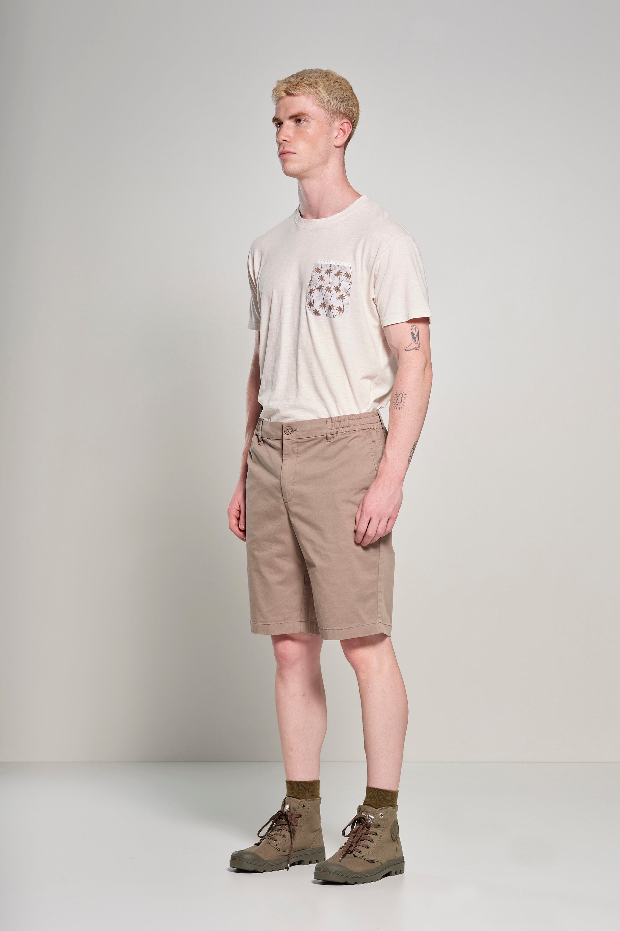 TM9091TJSG5_000_HIGHLIGHT.jpg